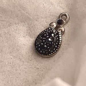 Vintage & Rare,black onyx & silver colored necklace pendant charm